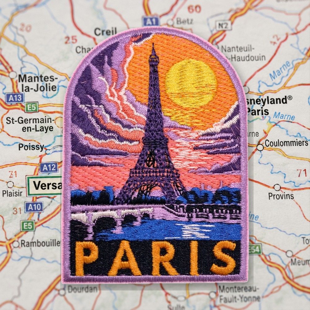 Eiffel Tower Paris Patch – embroidered iron-on patch